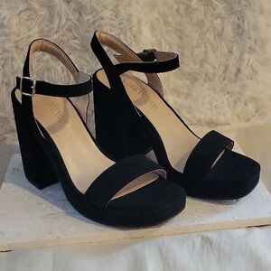 Dream Pairs Black Chunky Heel Sandals With 1" Platform In Soft Faux Suede